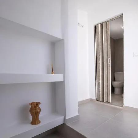Daire Leandro's House