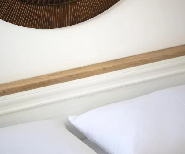 Leandro's House 公寓 *